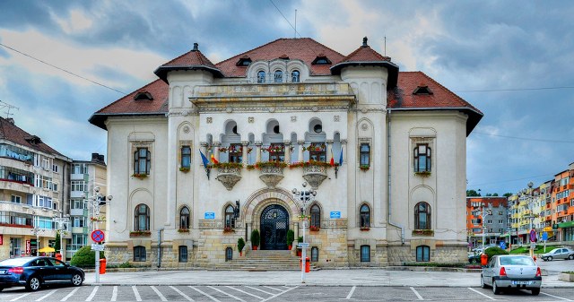 Fosta Prefectură a Judeţului Muscel, azi Primăria (1934)