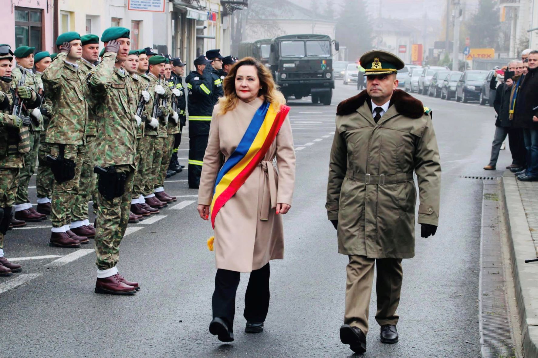 La mulți ani, România! La mulți ani, Câmpulung Muscel!